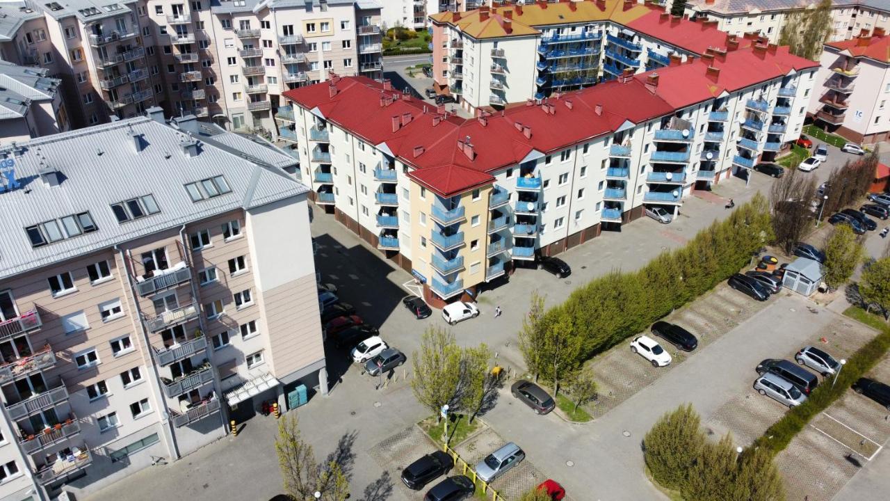 Apartament Swarzedz Lägenhet Exteriör bild